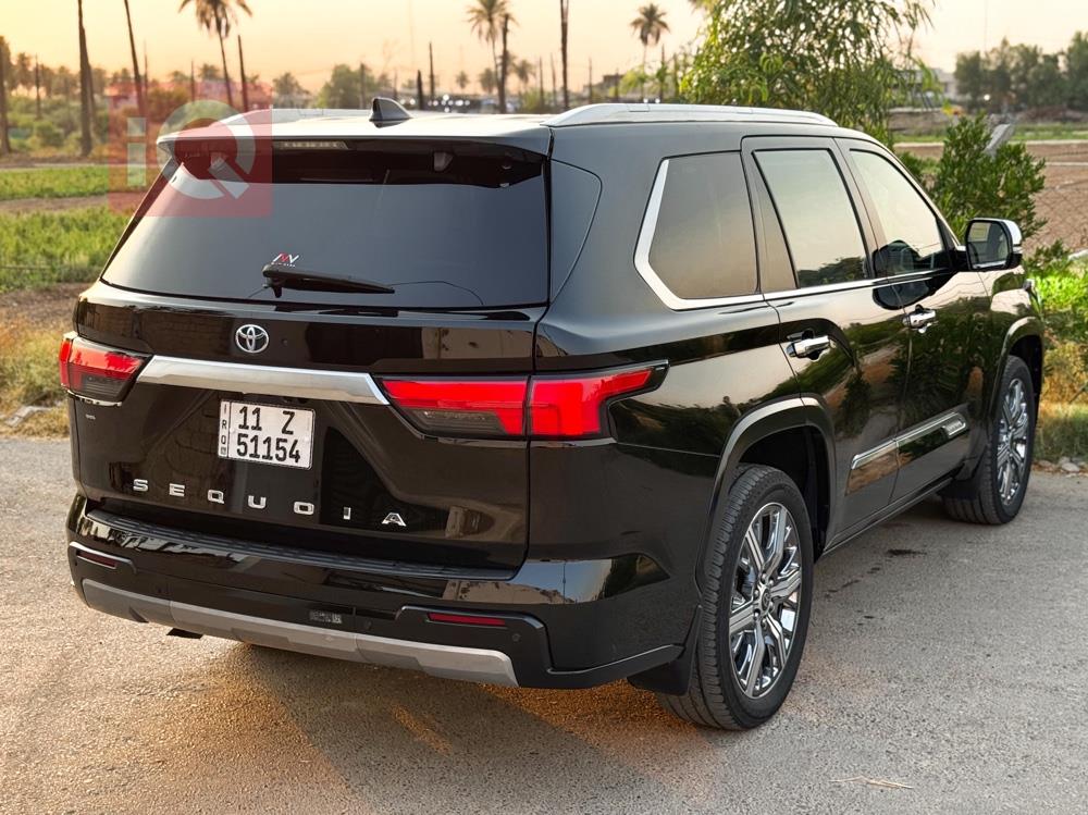 تۆیۆتا سیکۆیا